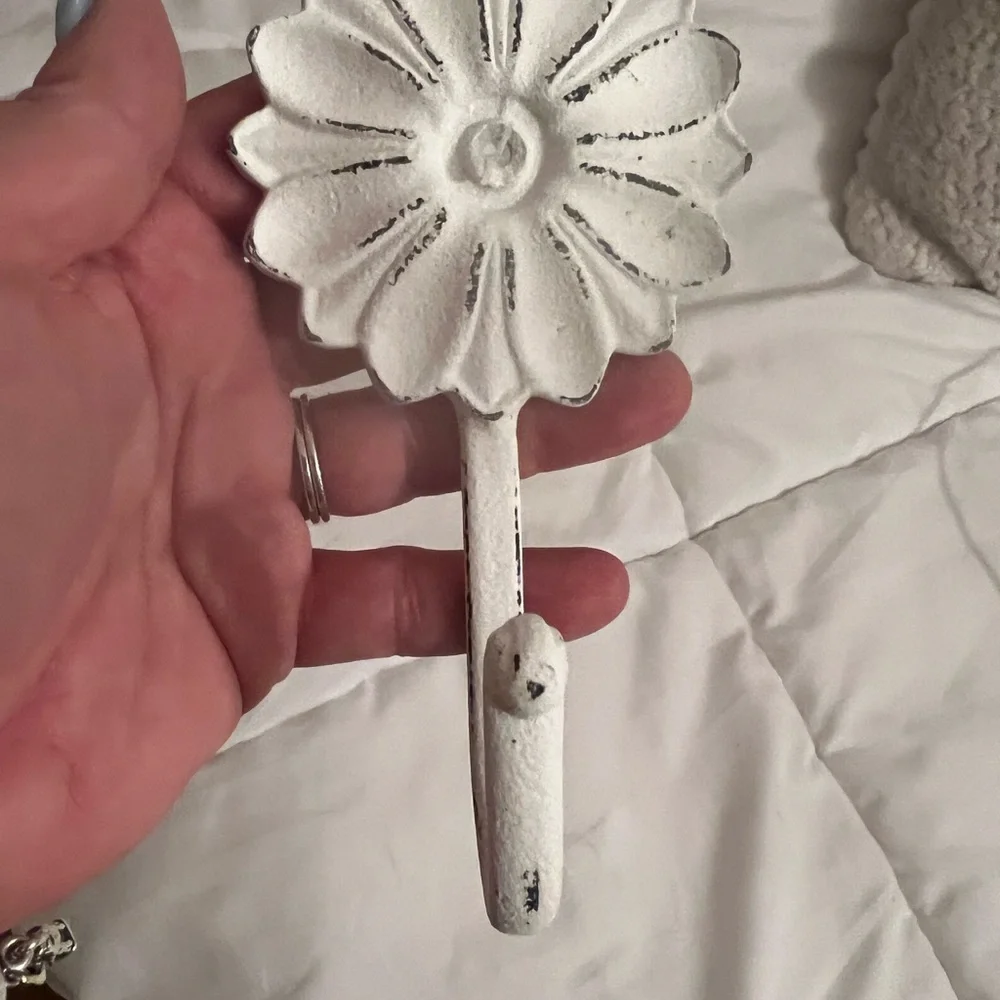 NEW Hobby Lobby Distressed White Flower Wall Hook